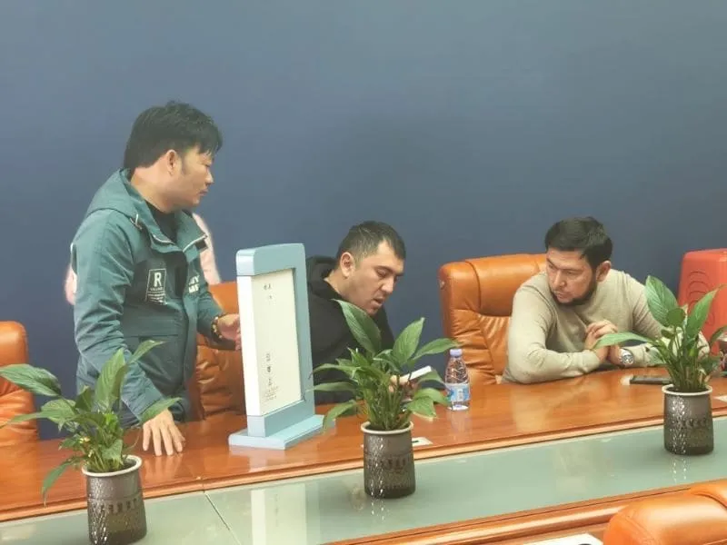 Russian Clients Visit WAFU LOCK and Place Orders